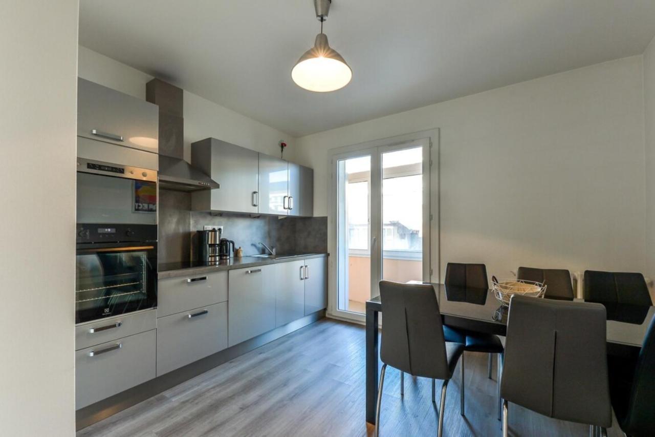 Furnished Apartment For 4 People In The City Center Annecy Esterno foto